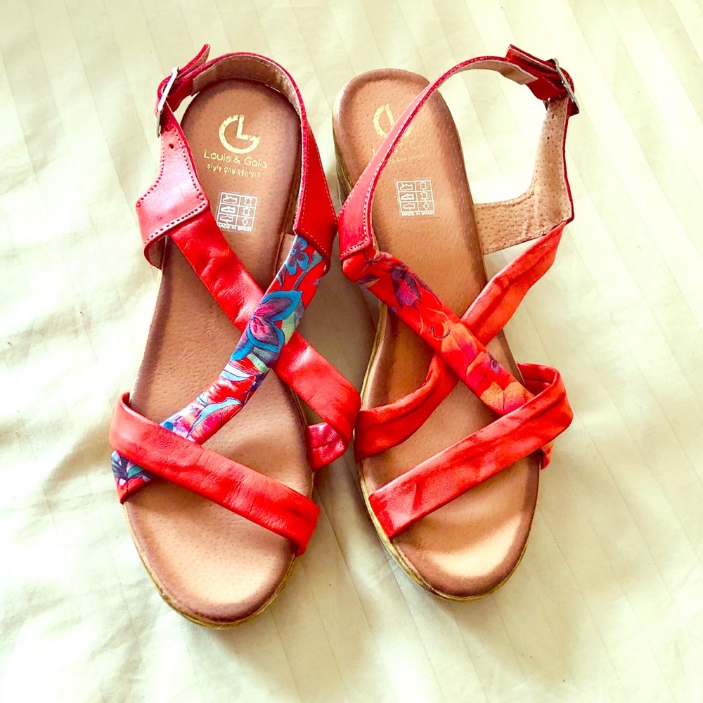 Louis & Gaia Wedge Sandal Size 40